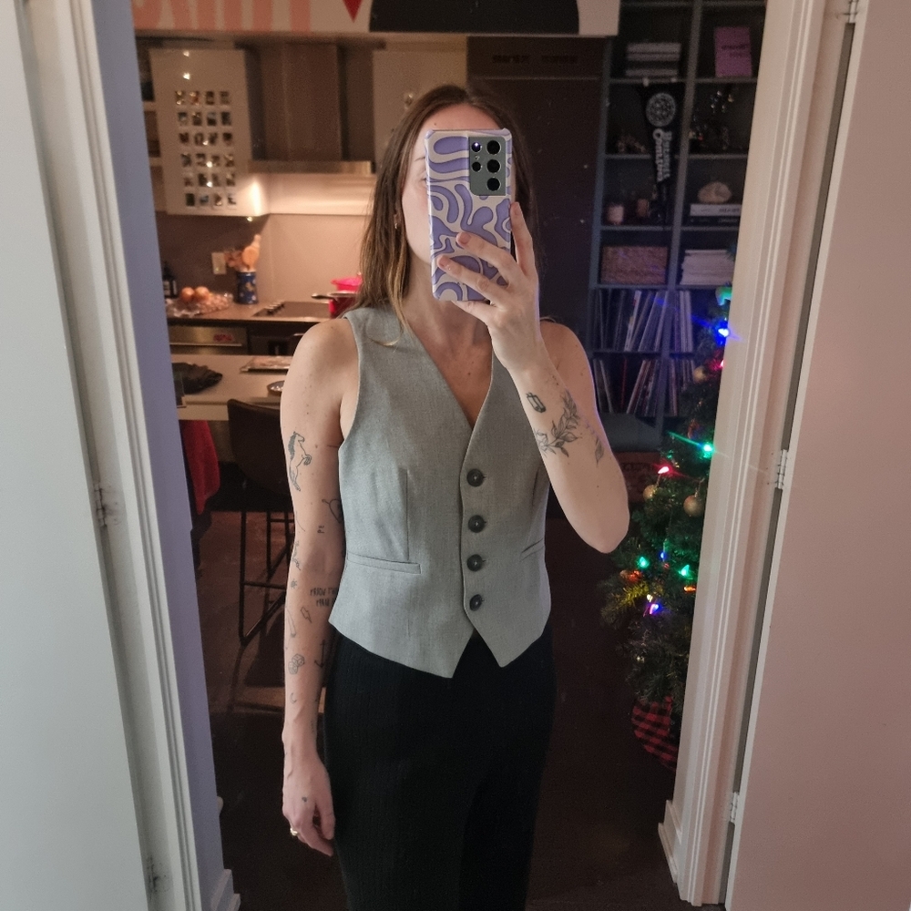 Gray Tailored Button-Front Women's Vest